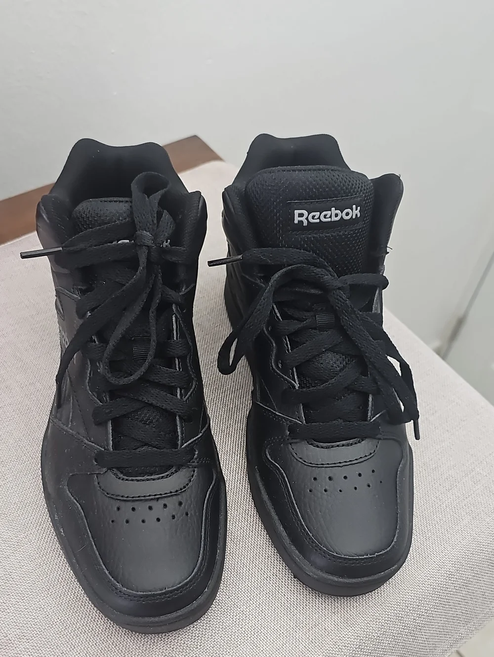 Reebok Royal BB 4500 Black Basketball Sneaker. Size 7. New Without Box.   (626)